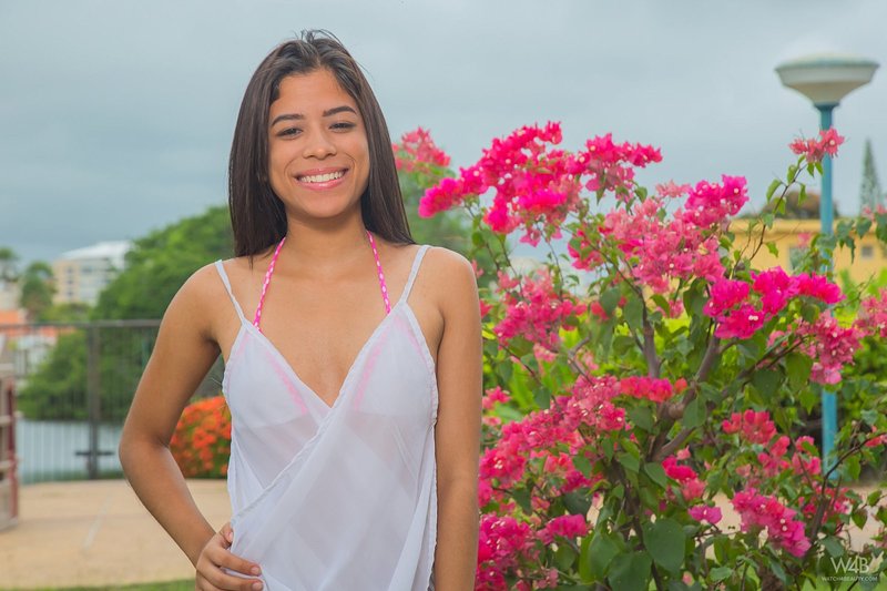 Люси, 18 лет, 3 размер груди